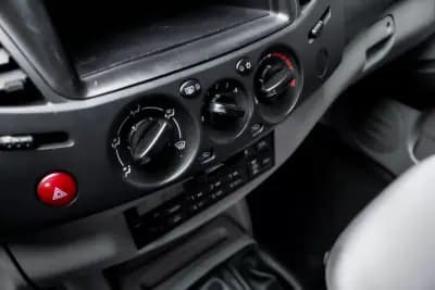 Vendo Mitsubishi L200 2010 - 19390 EUR, 192503 km - AUTO.MOTO.pt