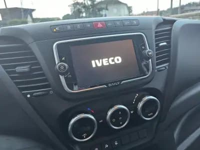 Sell Iveco Daily 2023 - 24999 EUR, 110000 km - AUTO.MOTO.pt