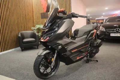 Sell 2025 - 2990 EUR, 1 km - AUTO.MOTO.pt