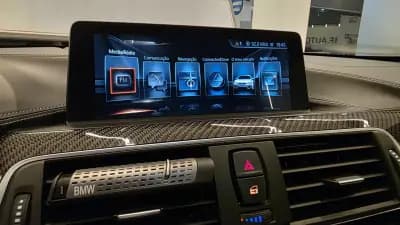 Vendo BMW M4 2016 - 63900 EUR, 25883 km - AUTO.MOTO.pt