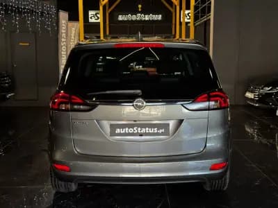 Vendo Opel Zafira 2017 - 14990 EUR, 131900 km - AUTO.MOTO.pt