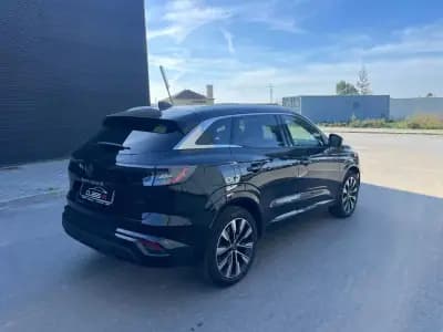 Vendo Renault Austral 2023 - 31000 EUR, 11000 km - AUTO.MOTO.pt