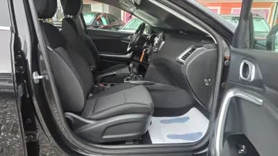 Sell Kia XCeed 2024 - 21000 EUR, 16850 km - AUTO.MOTO.pt