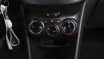 Vendo Peugeot 2008 2019 - 10850 EUR, 40800 km - AUTO.MOTO.pt