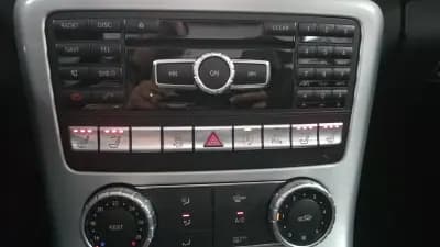 Vendo Mercedes-Benz SLK 250 2014 - 25990 EUR, 95000 km - AUTO.MOTO.pt