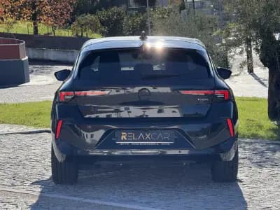 Vendo Opel Astra 2022 - 23990 EUR, 77000 km - AUTO.MOTO.pt