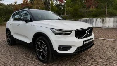 Sell Volvo XC 40 2021 - 24900 EUR, 149000 km - AUTO.MOTO.pt