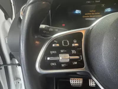 Vendo Mercedes-Benz GLA 200 2022 - 41500 EUR, 75069 km - AUTO.MOTO.pt