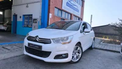 Sell Citroën C4 2012 - 9500 EUR, 180000 km - AUTO.MOTO.pt