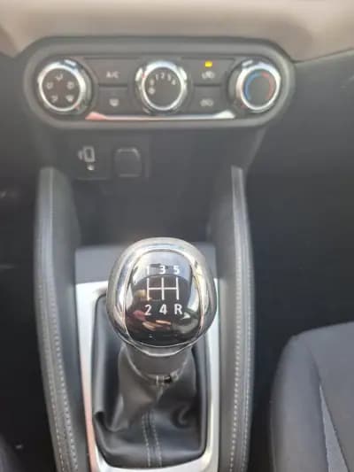 Vendo Nissan Micra 2020 - 13750 EUR, 74500 km - AUTO.MOTO.pt