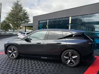 Sell BMW iX 2022 - 51900 EUR, 52000 km - AUTO.MOTO.pt