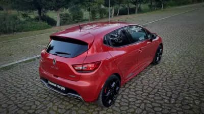 Sell Renault Clio 2014 - 17700 EUR, 146000 km - AUTO.MOTO.pt