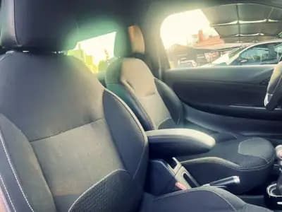 Vendo DS DS3 2017 - 12850 EUR, 104000 km - AUTO.MOTO.pt