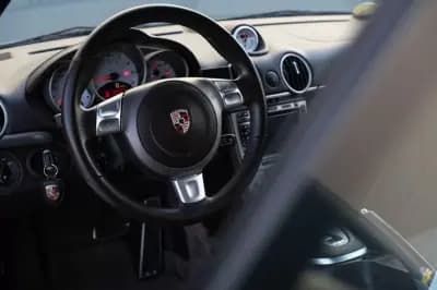 Vendo Porsche Cayman 2007 - 43000 EUR, 145000 km - AUTO.MOTO.pt