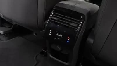 Vendo Peugeot 5008 2025 - 33900 EUR, 25000 km - AUTO.MOTO.pt