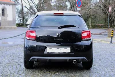 Vendo Citroën DS3 2012 - 8990 EUR, 207000 km - AUTO.MOTO.pt