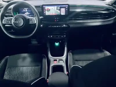 Vendo Fiat 600 2025 - 23800 EUR, 17707 km - AUTO.MOTO.pt