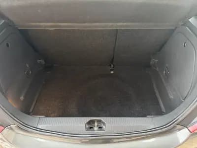 Vendo Opel Corsa 2013 - 7750 EUR, 122000 km - AUTO.MOTO.pt