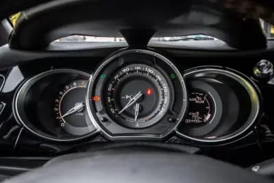 Vendo DS DS3 2017 - 11900 EUR, 94499 km - AUTO.MOTO.pt