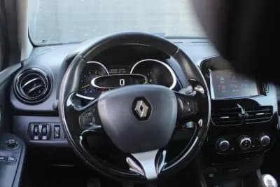 Sell Renault Clio 2015 - 8990 EUR, 189900 km - AUTO.MOTO.pt