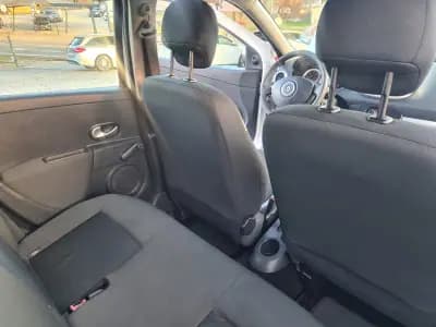 Sell Renault Clio 2011 - 6950 EUR, 249000 km - AUTO.MOTO.pt