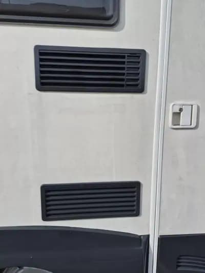 Vendo Fiat Ducato 2003 - 24897 EUR, 74000 km - AUTO.MOTO.pt