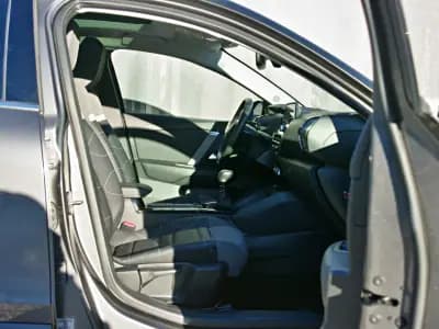 Vendo Citroën C4 2023 - 20900 EUR, 17652 km - AUTO.MOTO.pt