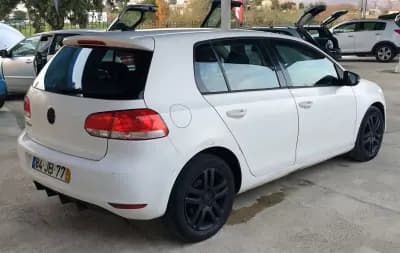 Vendo Volkswagen Golf 2010 - 4500 EUR, 458001 km - AUTO.MOTO.pt
