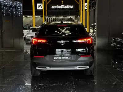 Vendo Opel Grandland X 2021 - 19990 EUR, 113300 km - AUTO.MOTO.pt