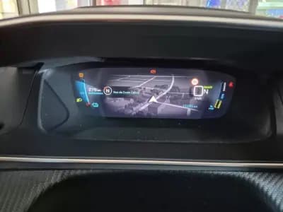 Sell Peugeot e-208 2022 - 18999 EUR, 14864 km - AUTO.MOTO.pt