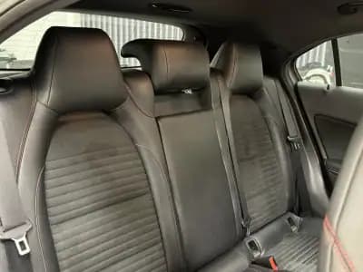 Vendo Mercedes-Benz A 180 2014 - 16990 EUR, 134000 km - AUTO.MOTO.pt