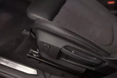 Vendo BMW 118 2021 - 23950 EUR, 152745 km - AUTO.MOTO.pt