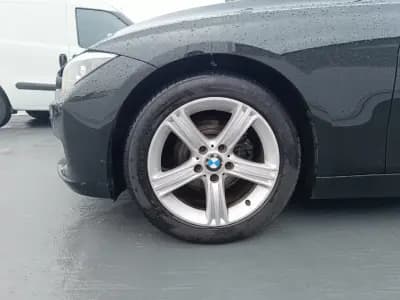 Vendo BMW 318 2012 - 12890 EUR, 205182 km - AUTO.MOTO.pt