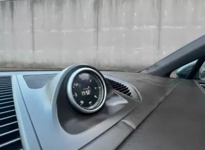 Vendo Porsche Macan 2014 - 38990 EUR, 170000 km - AUTO.MOTO.pt