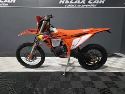 Sell KTM SX 450 F 2024 - 12999 EUR, 0 km - AUTO.MOTO.pt