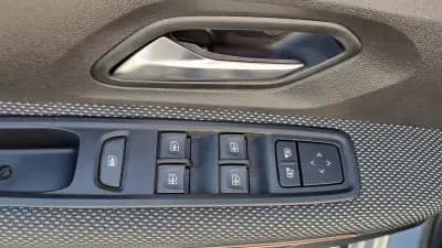 Sell Dacia Sandero 2022 - 14900 EUR, 110660 km - AUTO.MOTO.pt