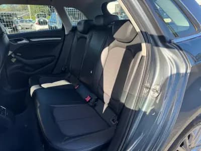 Vendo Audi A3 Sportback 2013 - 15990 EUR, 174000 km - AUTO.MOTO.pt