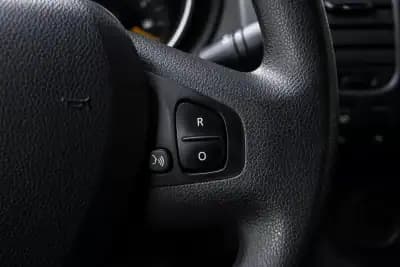 Vendo Renault Trafic 1.6 dCi com IVA Dedutível 2014 - 14990 EUR, 265474 km - AUTO.MOTO.pt