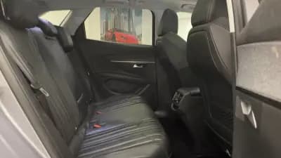 Vendo Peugeot 3008 2019 - 18990 EUR, 94948 km - AUTO.MOTO.pt