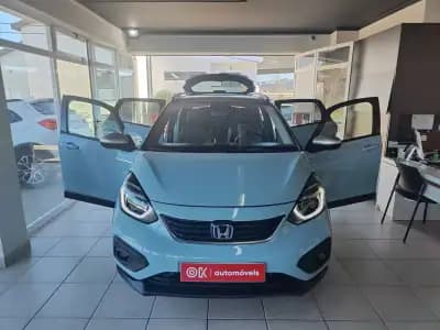 Sell Honda Jazz Crosstar Hybrid 2020 - 21900 EUR, 20000 km - AUTO.MOTO.pt