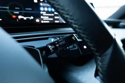 Sell Peugeot 3008 2024 - 36900 EUR, 38000 km - AUTO.MOTO.pt