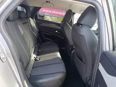 Vendo Peugeot 308 2023 - 18900 EUR, 75511 km - AUTO.MOTO.pt