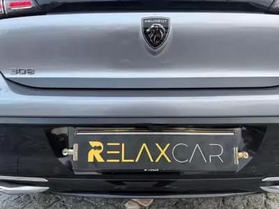 Vendo Peugeot 308 2022 - 21999 EUR, 128000 km - AUTO.MOTO.pt