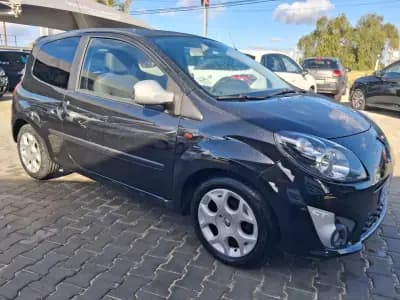 Vendo Renault Twingo 2008 - 4700 EUR, 135000 km - AUTO.MOTO.pt