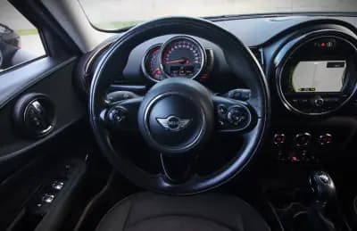 Sell MINI Clubman 2017 - 15750 EUR, 145700 km - AUTO.MOTO.pt