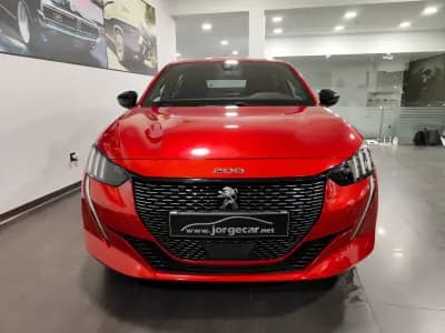 Vendo Peugeot 208 2020 - 14500 EUR, 47000 km - AUTO.MOTO.pt