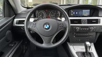 Vendo BMW 330 2007 - 19330 EUR, 59121 km - AUTO.MOTO.pt