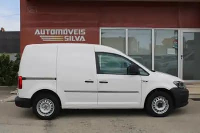 Vendo Volkswagen CADDY 2.0 TDI EXTRA AC 2019 - 12490 EUR, 199000 km - AUTO.MOTO.pt