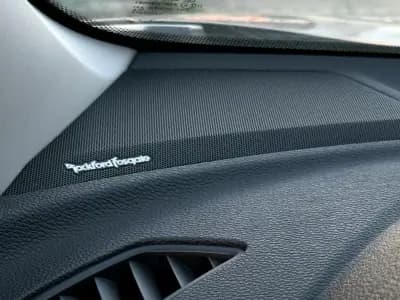 Sell Mitsubishi Eclipse Cross 2019 - 21750 EUR, 89000 km - AUTO.MOTO.pt