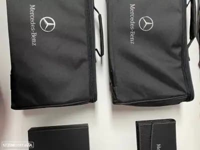 Vendo Mercedes-Benz GLC 300 2021 - 49750 EUR, 70151 km - AUTO.MOTO.pt